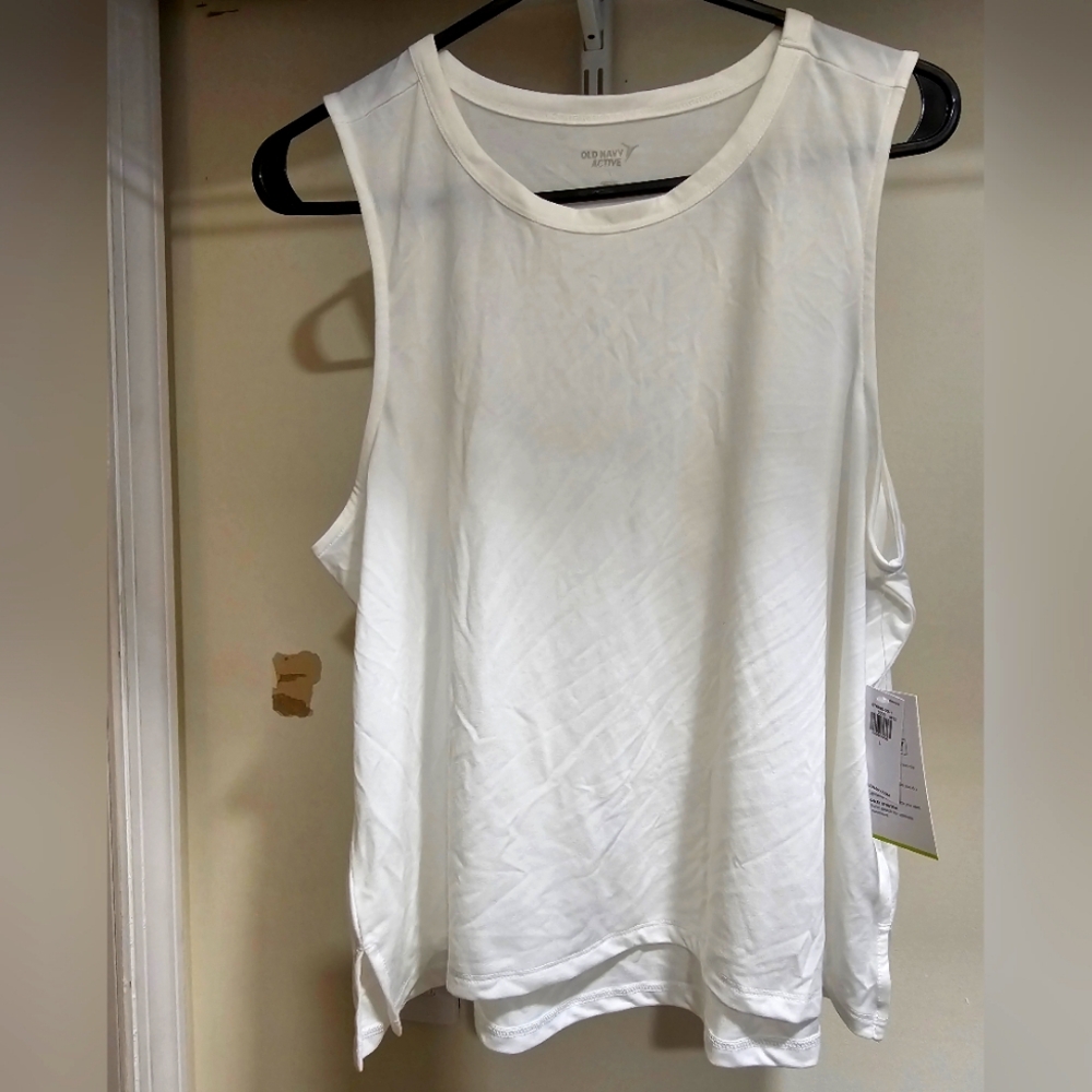 Old Navy Go Dry Tank Top